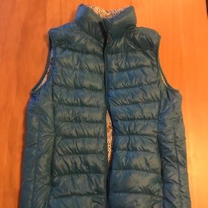Uniqlo ultra light Down Vest Medium